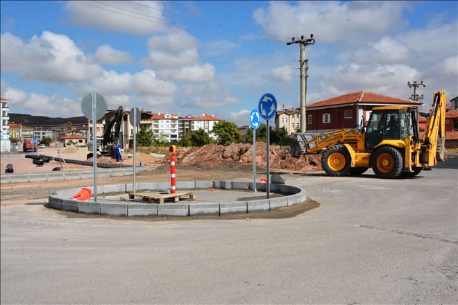 İmara Uygun Orta Refüj ve Göbek Çalışması Yapılıyor