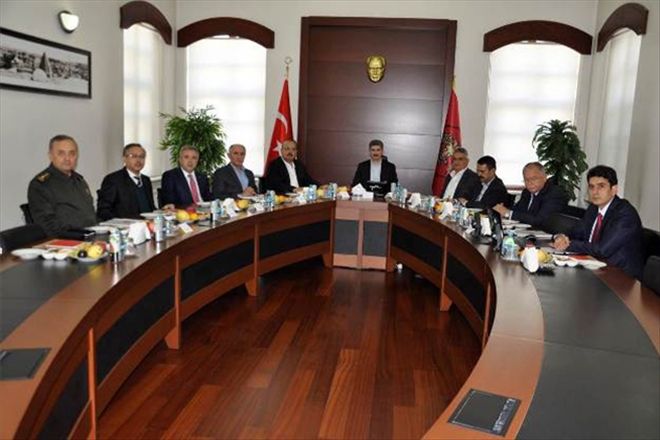  Konya´da 4 ilin valisi ile güvenlik toplantısı