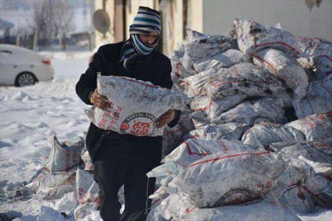 SULTANHANINA KIŞ GELDİ FAKİRLERE DAĞITILAN KÖMÜR DAHA YOK!