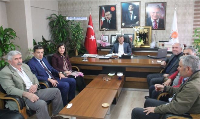 AKSARAY´LI KANAL 7 TV SAHİBİ ZEKERİYA KARAMAN´DAN AK PARTİ İL BAŞKANLIĞINA ZİYARET