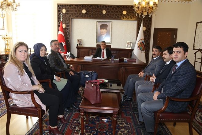 TOÇ BİR-SEN´den Vali ye  ziyaret etti.