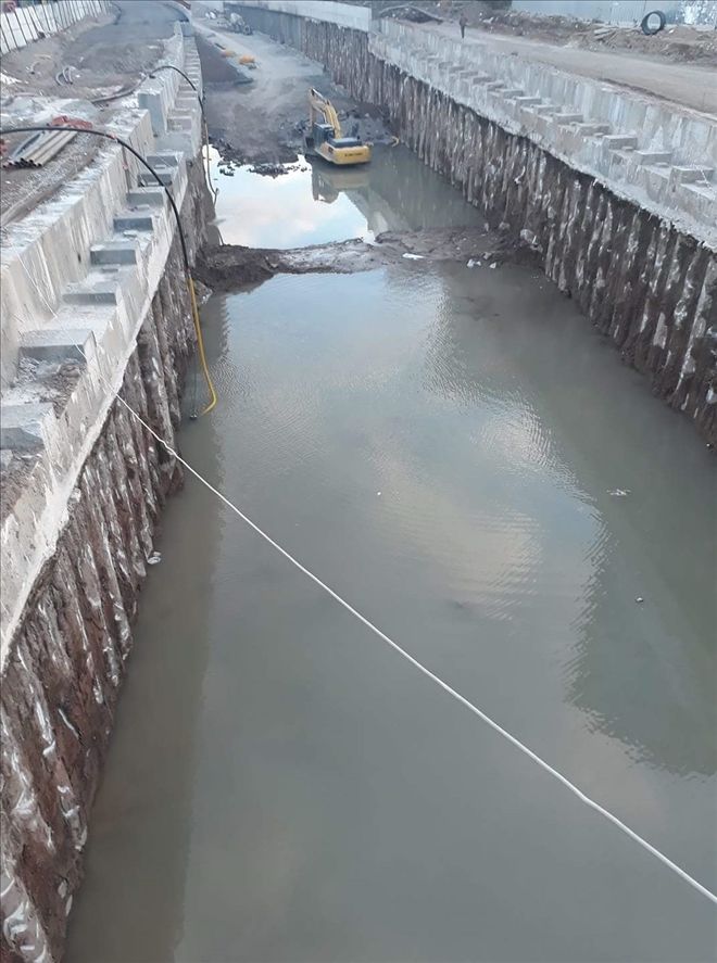 Efor Önü Alt geçidine Yeraltı Suyu Engeli