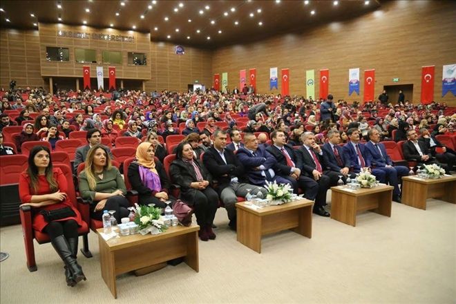 Erkeklerin yüzde 20´si,Kadınlar´ın yüzde kırk´ı Fazla Kilolu