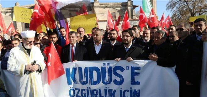 Kudüs´e Özgürlük İçin Meydanlar Doldu