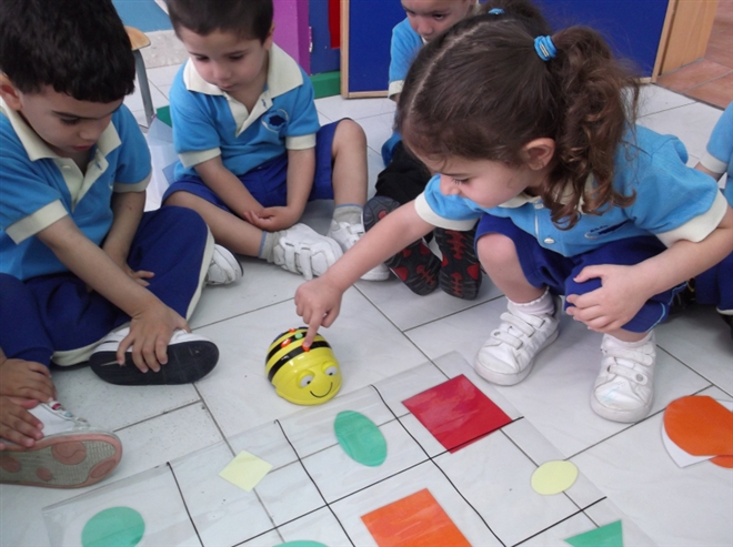 Minik  Öğrencilere Robotik Kodlama Eğitimi