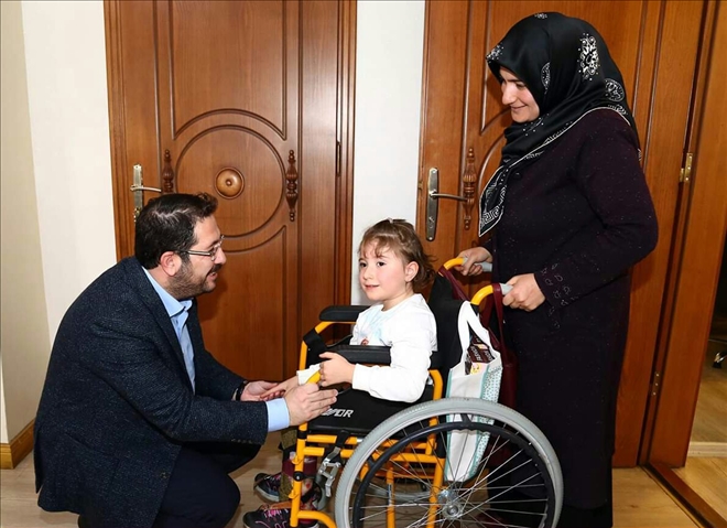 5 yaşındaki minik Ayşegül´e Aksaray Belediye´si yardım elini uzattı