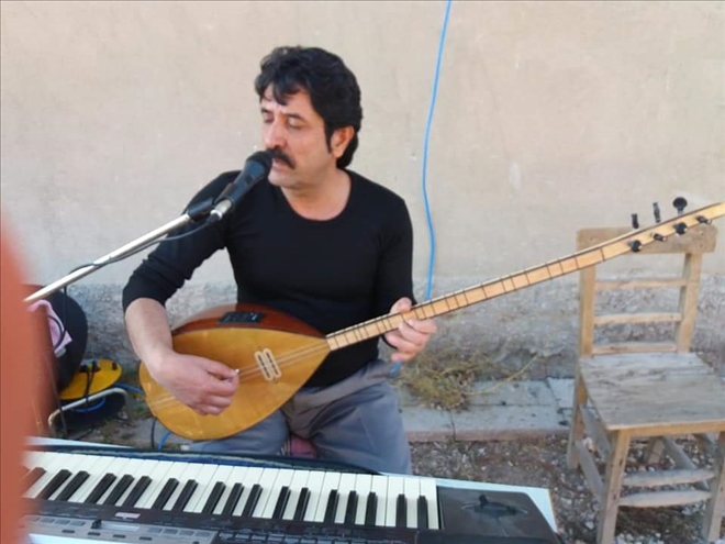 Kanser hastası meslektaşları için konser düzenliyorlar