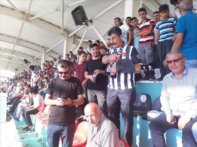 Milletvekili Erel,