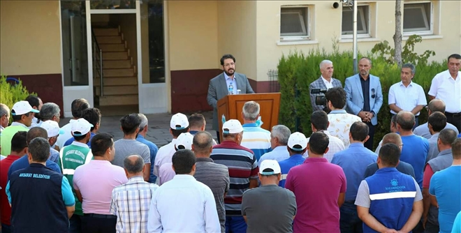 Başkan Yazgı´dan işçilere ikramiye jesti