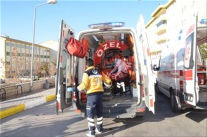 Genç Kadın Kendisini Bıçakla Yaraladı | aksarayhaber68 | aksaray haberleri