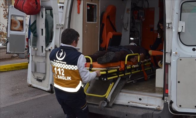 Demirin Üzerine Düşen Vatandaş Yaralandı