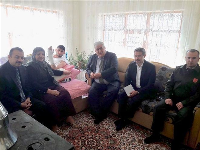 Aktürk, Yaralı Uzman Çavuş´u Ziyaret Etti | aksarayhaber68 | aksaray haber