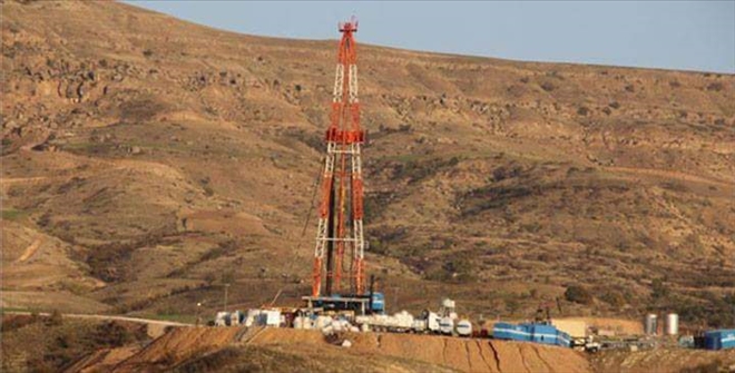 Aksaray´da Açılan  Hangi Kuyudan Petrol Fışkırdı?