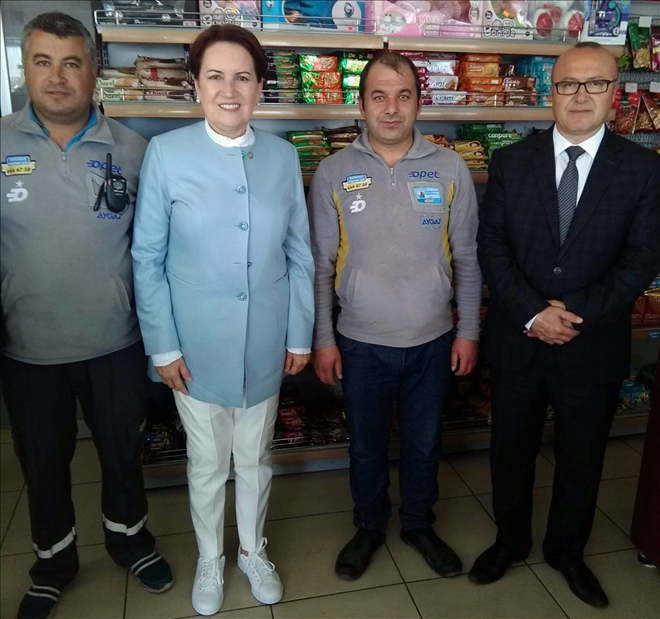 Akşener Aksaray´da mola verdi