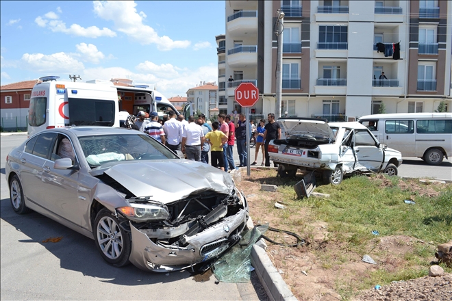 Aksaray´da trafik Kazası: 2 Yaralı