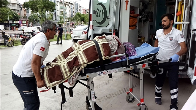  Konya´da teyzesinin kızını sırtından bıçakladı