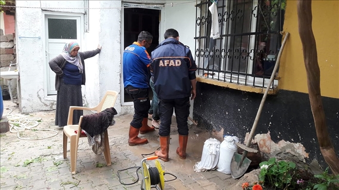 Niğde´de sağanak ve dolu