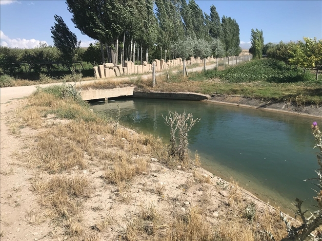 Konya´da sulama kanalına düşen çocuk boğuldu