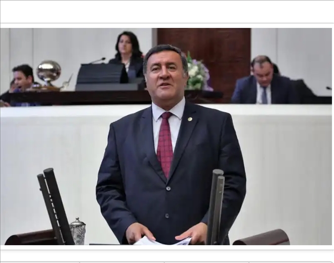Gürer : ?Asgari ücretliler toplu taşıma araçlarından ücretsiz yararlansın?