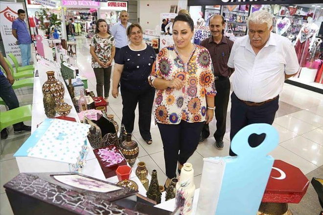 Bakım Rehabilitasyon Merkezinden el emeği göz nuru sergisi