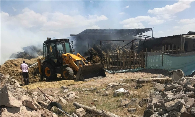 Aksaray´da torpil atan çocuklar yangın çıkardı