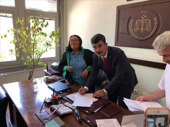 İYİ Parti Aksaray Milletvekili Ayhan Erel Mazbatasını aldı