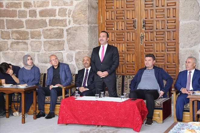 Aksaray Valisi Ali Mantı: ?Bilgi en büyük otoritedir?