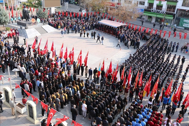 Aksaray´da 29 Ekim Cumhuriyet Bayramı Coşkuyla Kutlandı