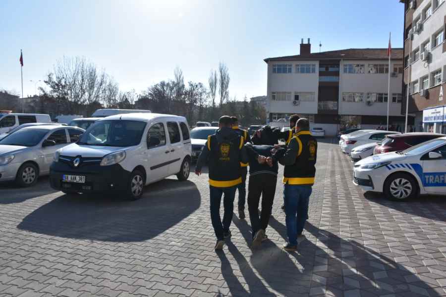 Oyun salonundaki silahlı saldırıda 6 kişi tutuklandı