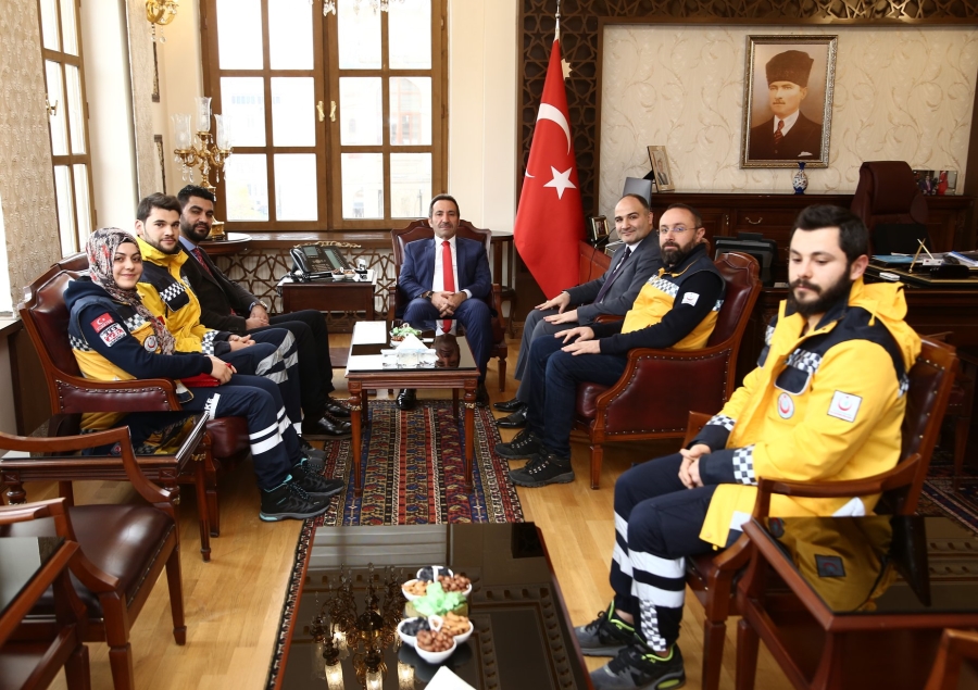 Tatbikatta Başarı Gösteren Ekibe Plaket