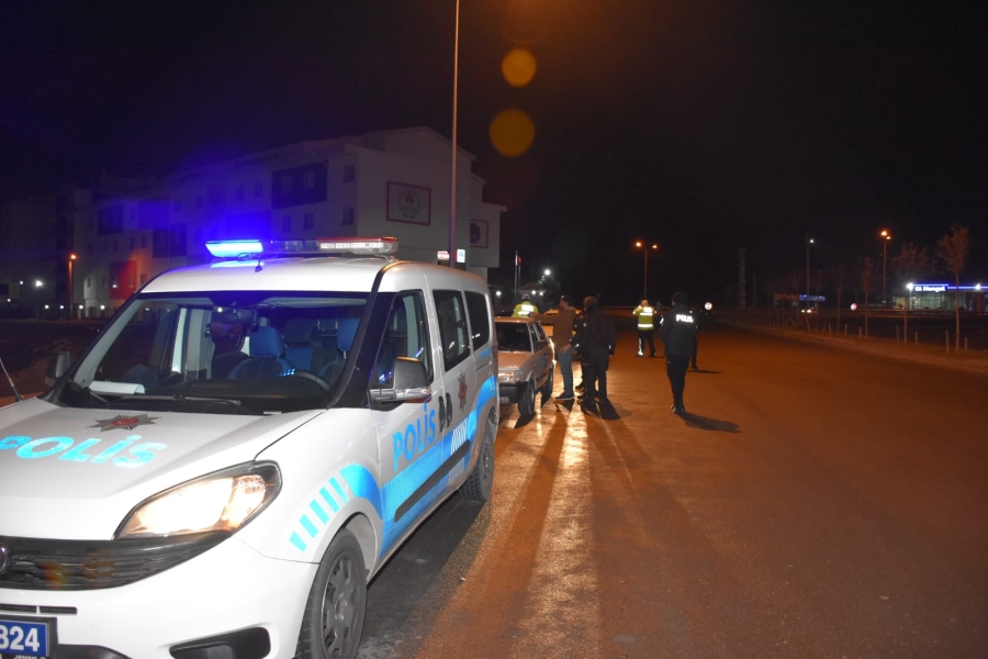 Aksaray Emniyetinden çocukların ve gençlerin korunmasına yönelik uygulama