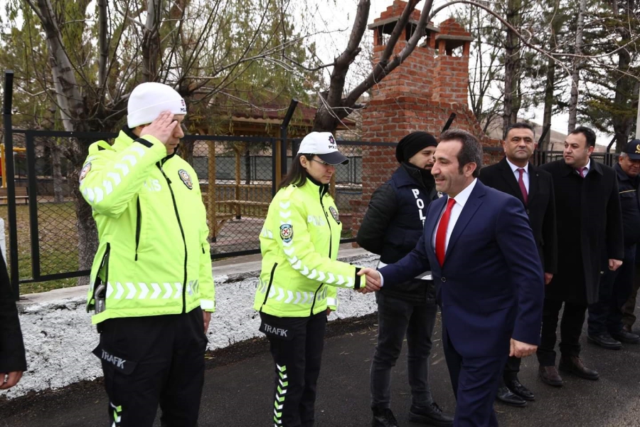 Vali Ali Mantı