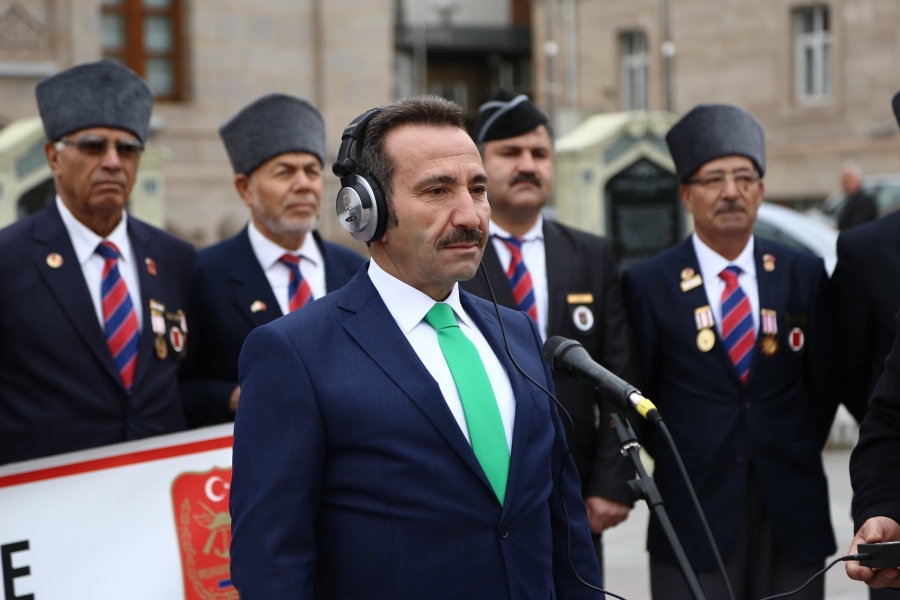 Vali Ali Mantı Gaziler ile birlikte Aksaray türküsünün klip çekimine katıldı