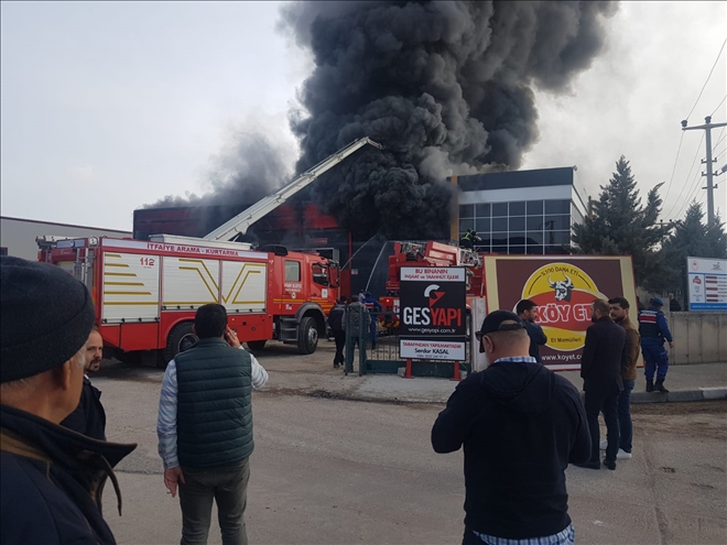 Aksaray Organize Sanayi Bölgesi´nde korkutan yangın