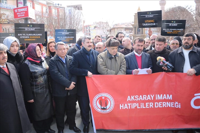 Aksaray´da 28 Şubat Darbesi Kınandı