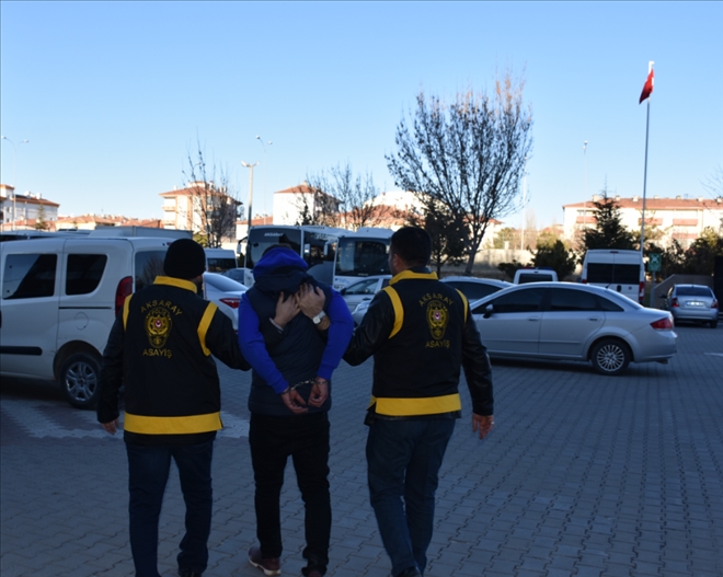 7 Ayrı İş yeri ve Kurumdan hırsızlık yapan şahıs yakalandı