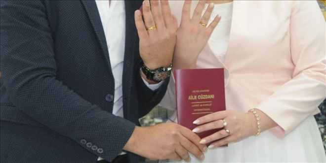 Evlenmeler azaldı,boşanmalar arttı