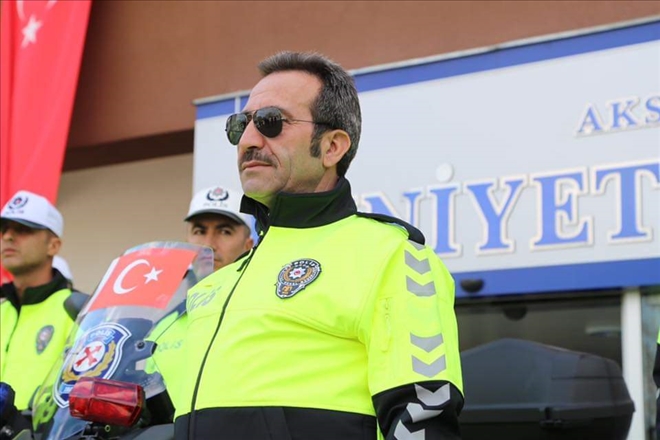 Aksaray´da trafik ekiplerinin yeni kıyafetleri tanıtıldı