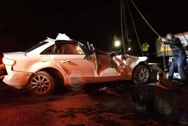 Duayen siyasetçi trafik kazasında hayatını kaybetti