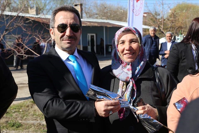Aksaray´da meyve fidanı dağıtım töreni yapıldı