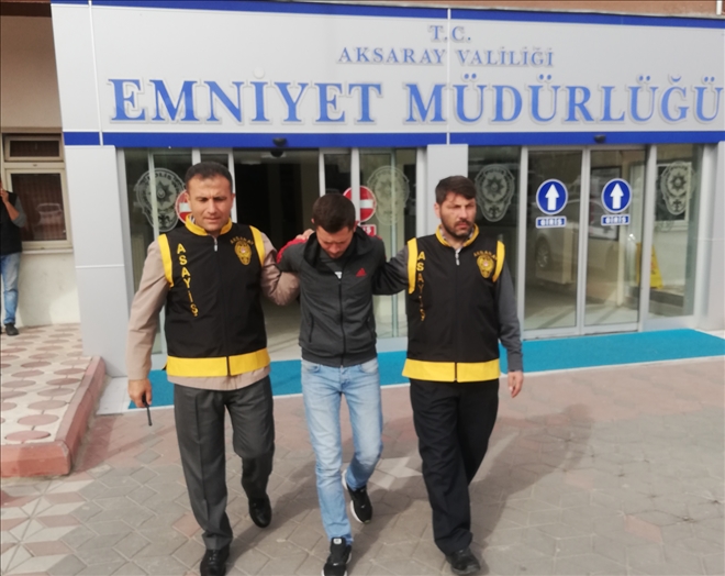 Aranan 2 şahıs yakalanarak tutuklandı