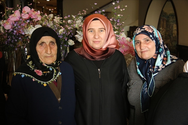 Şehit Annelerine özel ?Anneler Günü´ kutlaması
