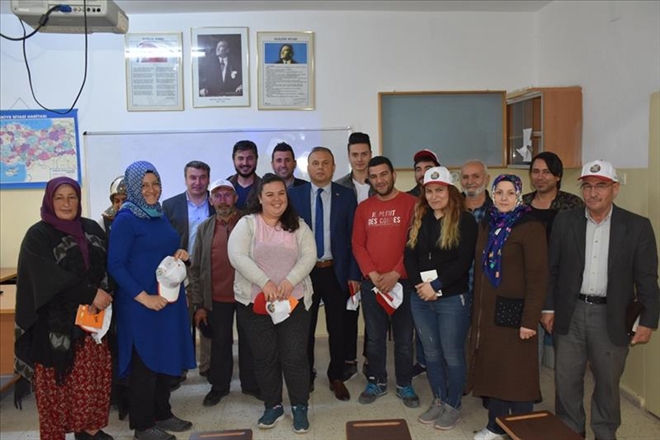 Mantar yetiştiriciliği kursu açıldı