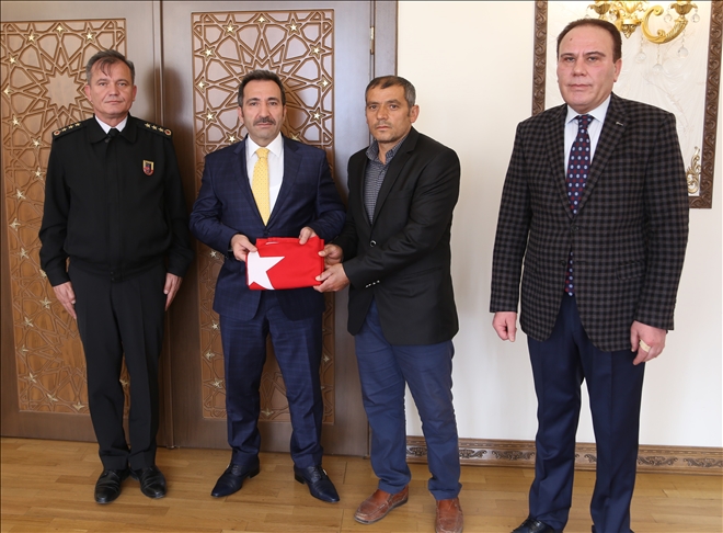 Şehit Babasından Valimiz Ali Mantı´ya ziyaret
