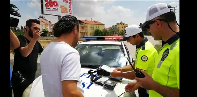 Aksaray´da İHA(drone) ile trafik denetimi yapıldı!Kural ihlali yapan sürücülere ceza yazıldı