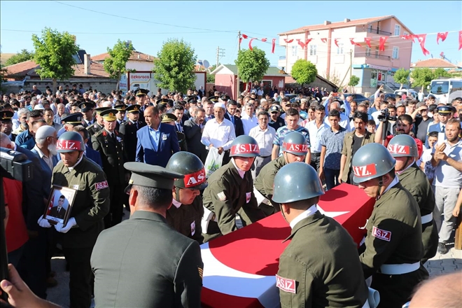 Aksaray şehidini ebediyete uğurladı