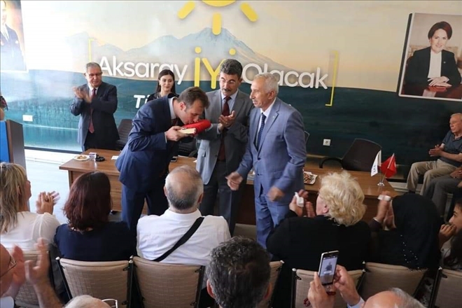 Özhan Türemiş,İYİ Parti Aksaray İl Başkanlığı görevini devraldı