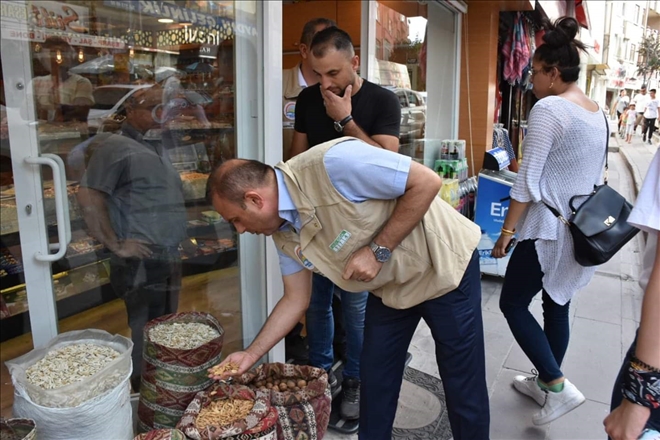 Aksaray´da kuruyemiş satış yerleri denetlendi
