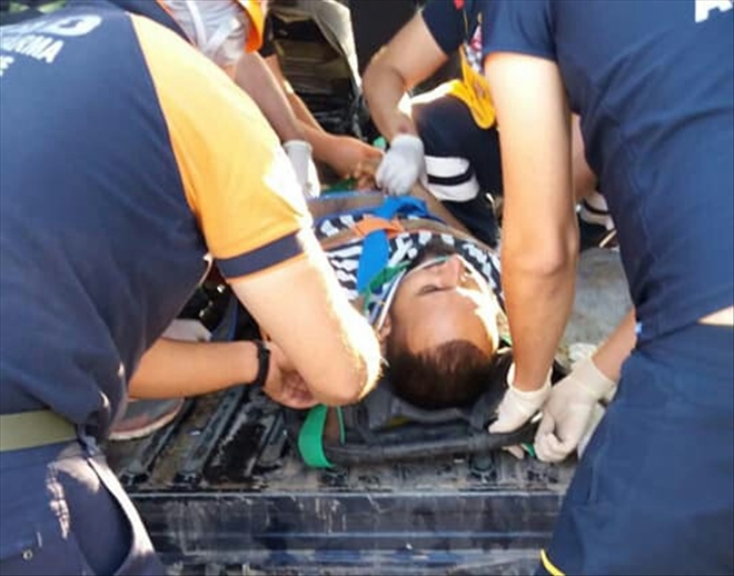 TIR´a çarpan minibüsün sürücüsü öldü