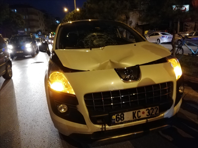 Otomobilin çarptığı yaşlı kadın hayatını kaybetti